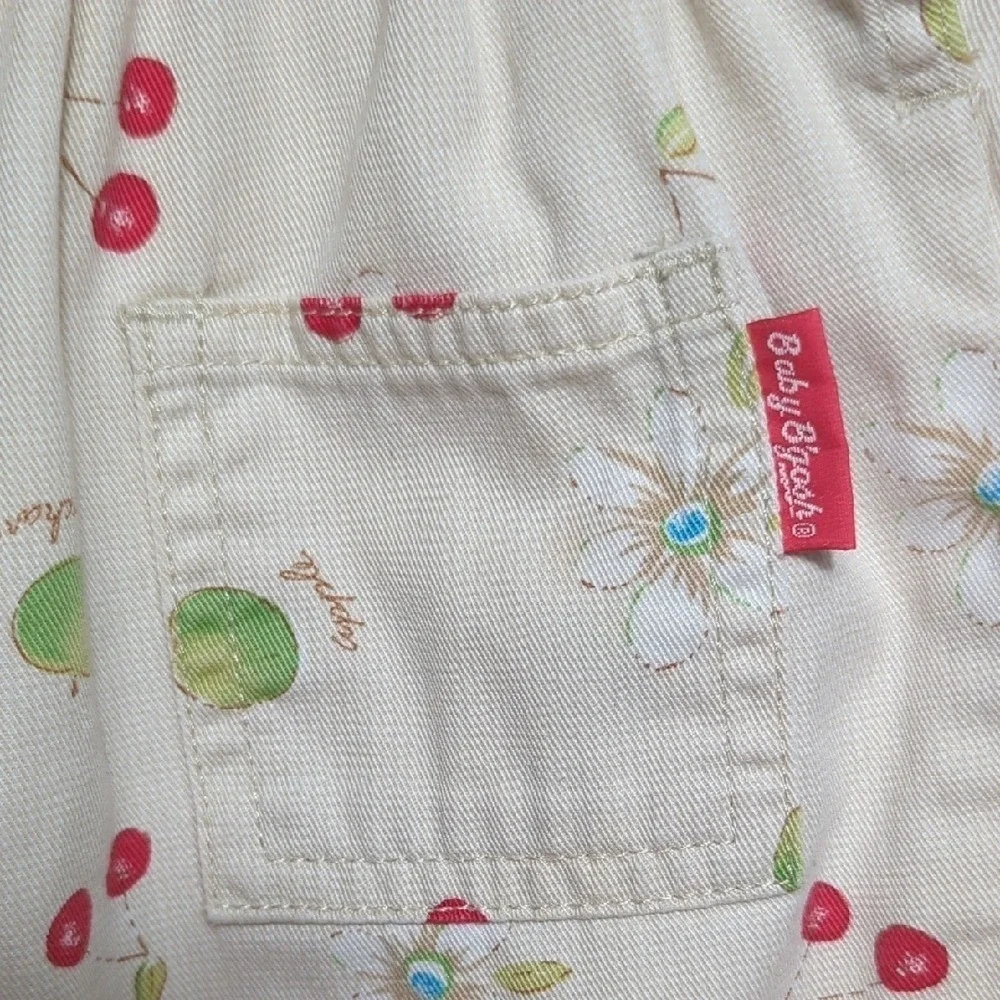 Vintage 90's OshKosh Apple Orchard Cherry‎ Daisy Baby Overalls 6-9 Months RARE